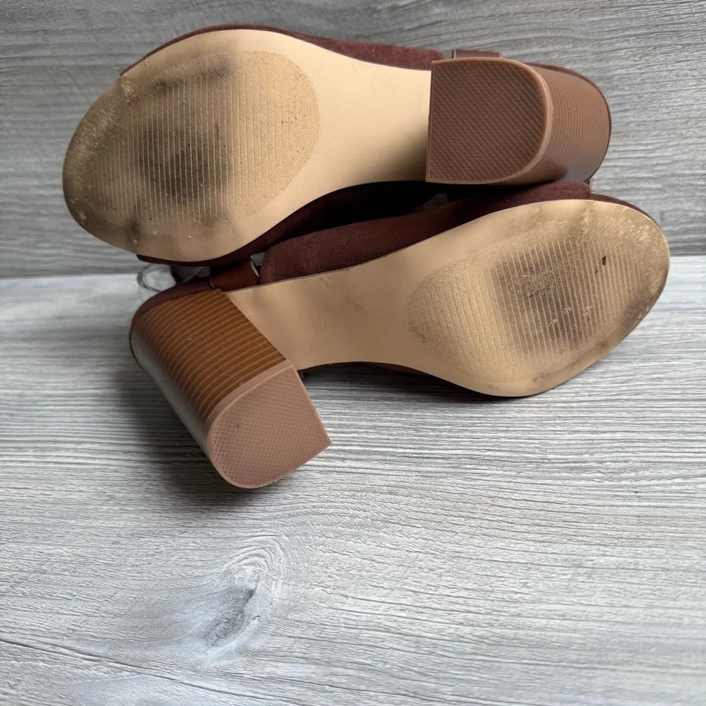 Shoe dazzle Ella Brown Strappy Women's stacked block Heels size 8